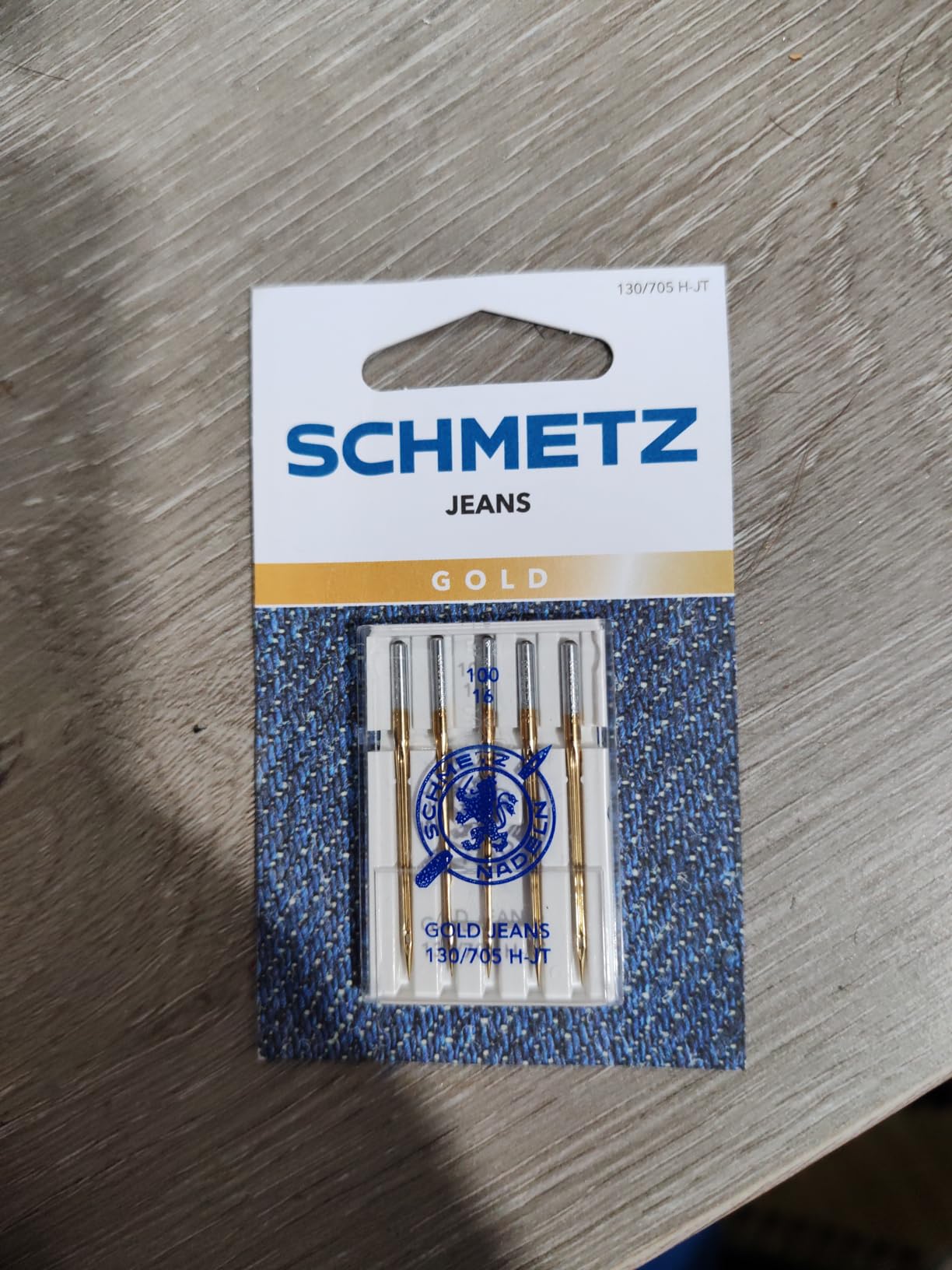 Perce le denim