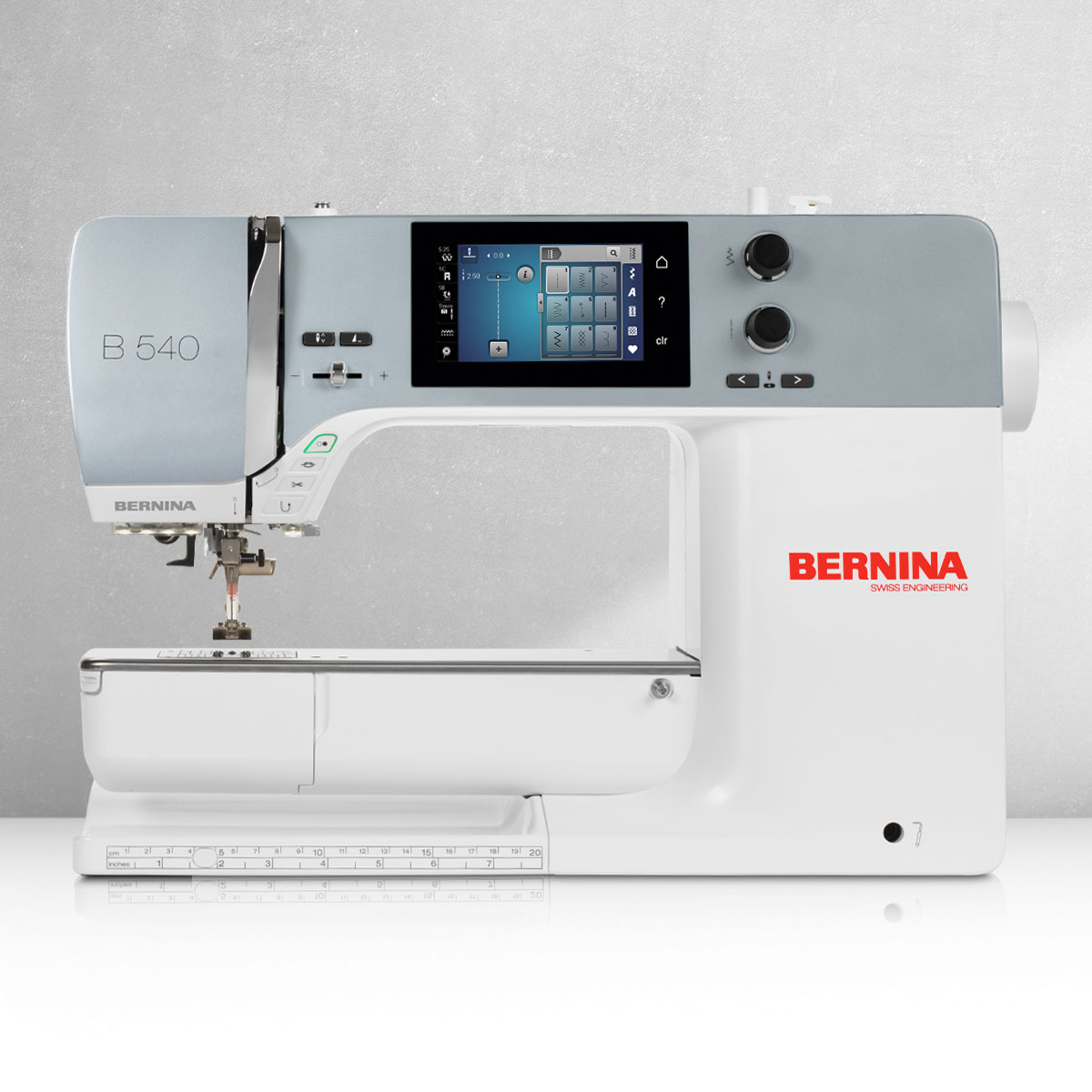 bernina-5-series-540-machine-coudre-points-d-coratifs image 2