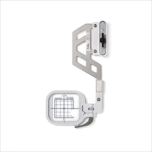 elna-expressive-cerceau-bras-libre-fa5e-50x50-mm image 1