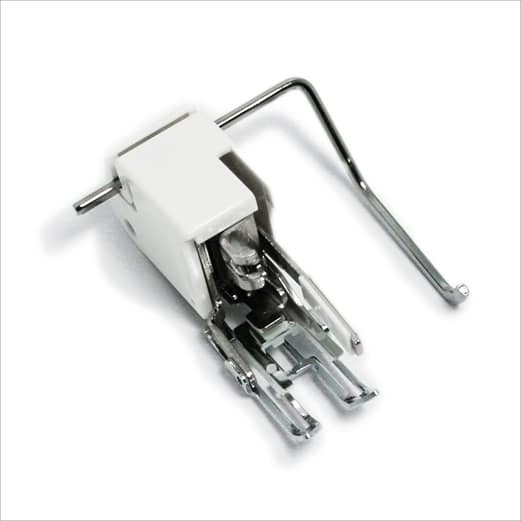 elna-explore-double-transport-pied-fourche-ouverte-matelassage-5-7mm image 1