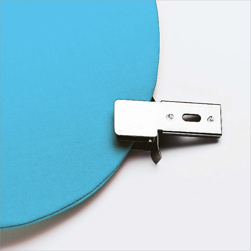 elna-extend-guide-coutures-courb-es-surjeteuse-safety-4-fils image 2