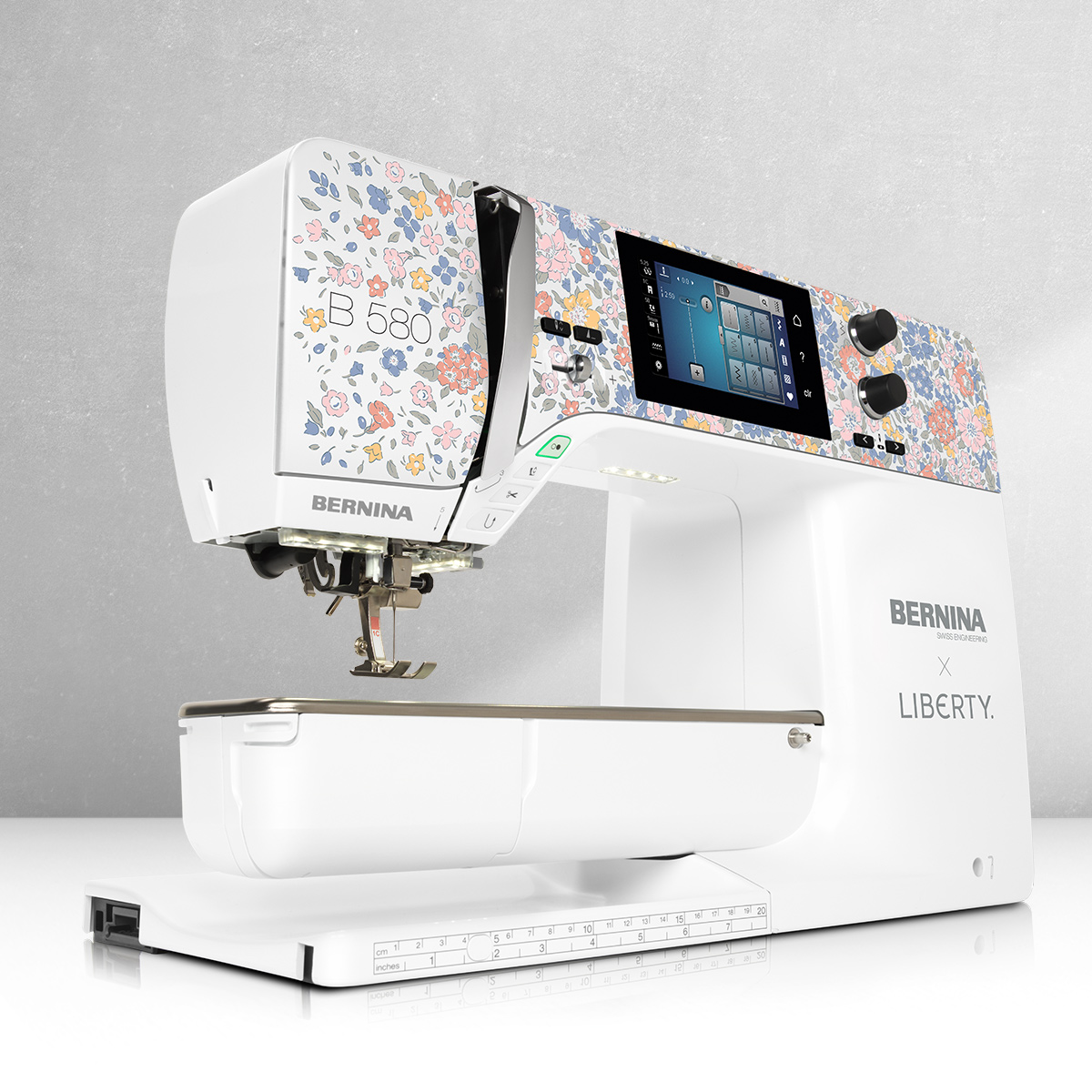 bernina-580-liberty-machine-broder-module-inclus image 3
